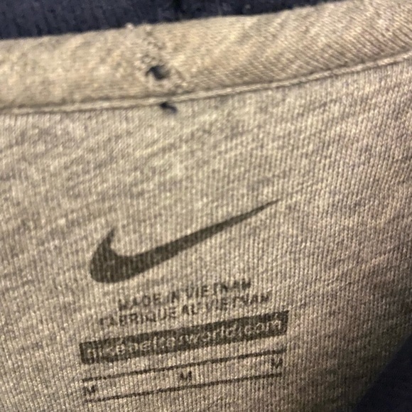 UNC Hoodie - Picture 2 of 3